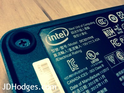 Intel NUC access screw