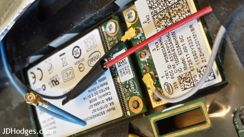 Intel wifi card in Lenovo X220, before connecting blue antenna