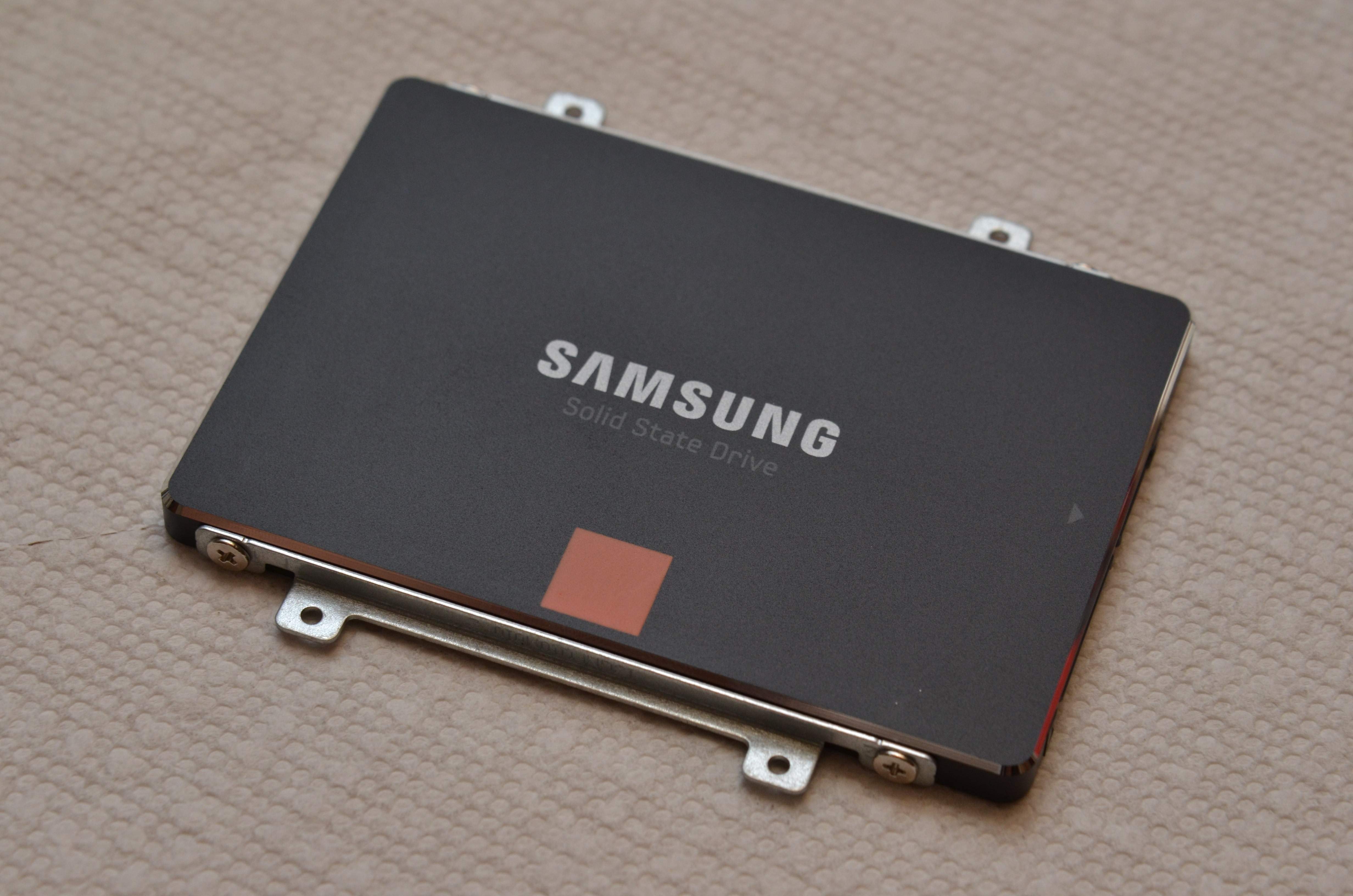 Samsung 840 SSD ready to be installed in S200E