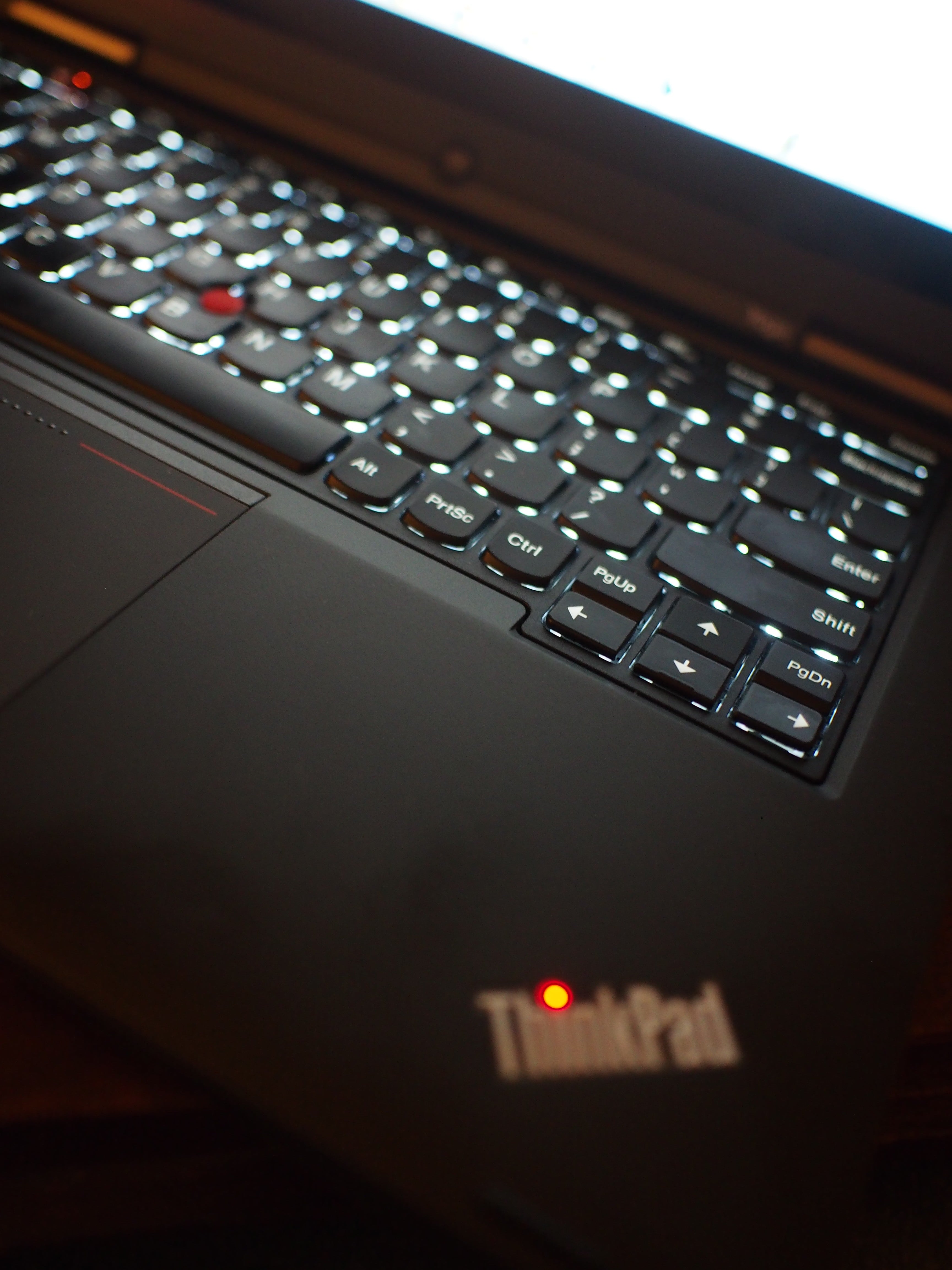 Lenovo ThinkPad Yoga backlit keyboard and red LED